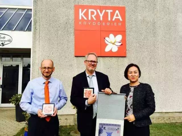 0004.webp.jpg 小草影院