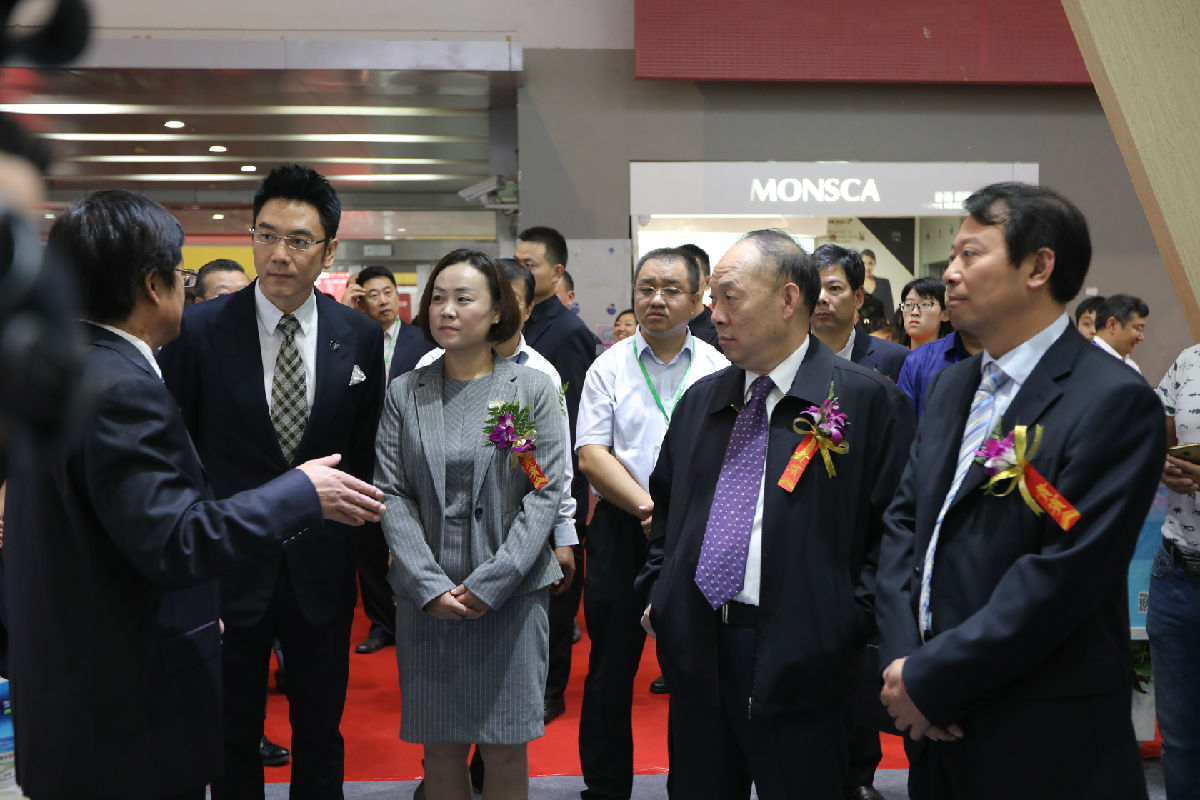 微信图片_20171110131356.jpg 小草影院