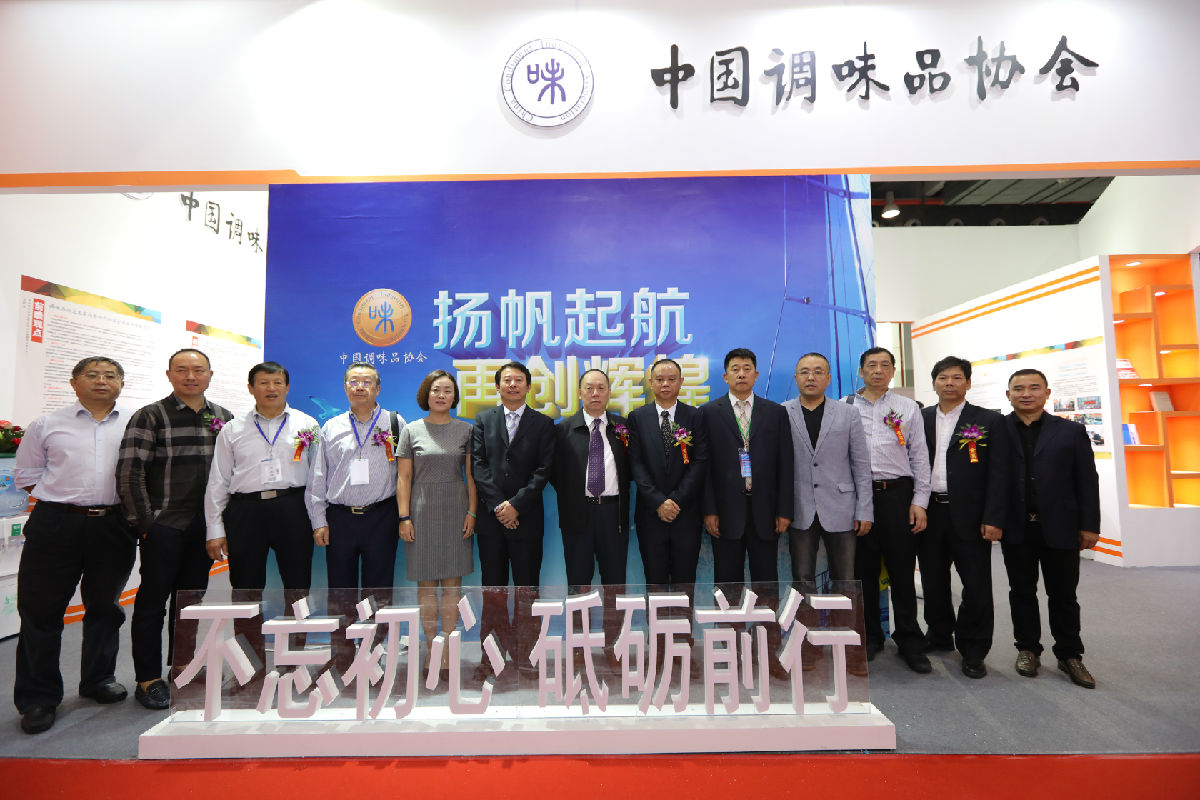 微信图片_20171110131315.jpg 小草影院