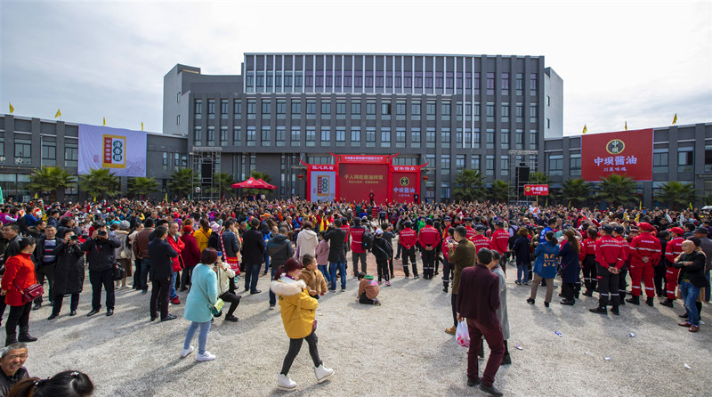 ba7af40463b84d7fb05ccc3869760b89.jpg 小草影院