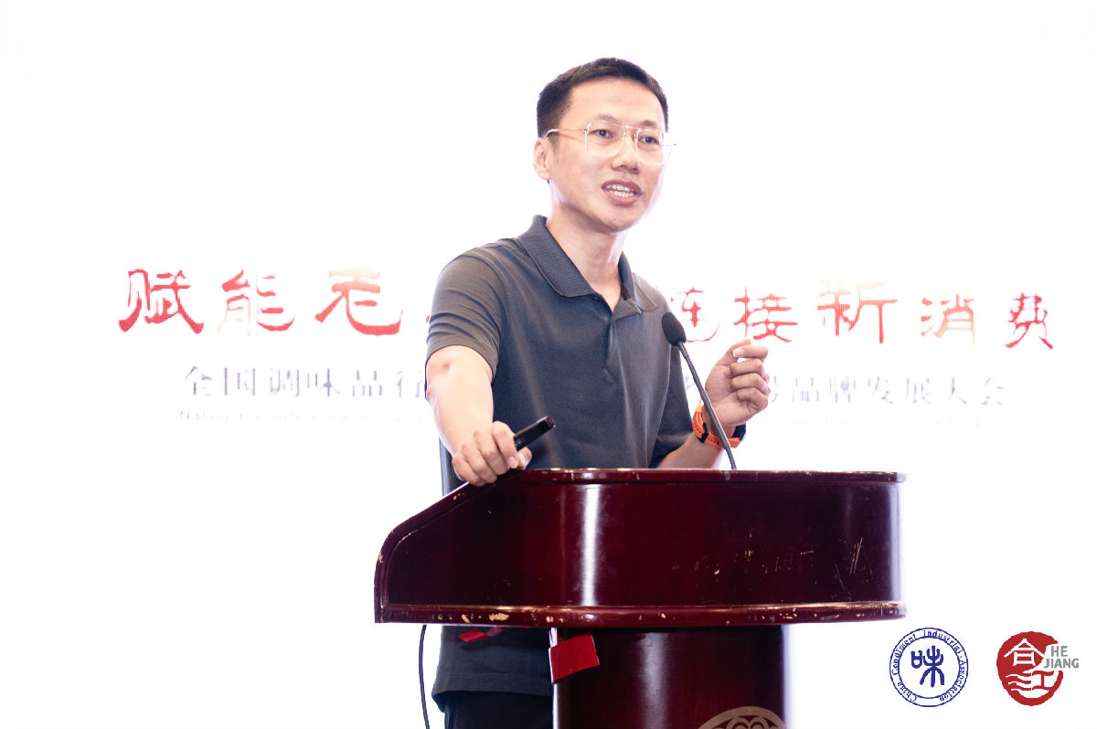 6、李硕.jpg 小草影院