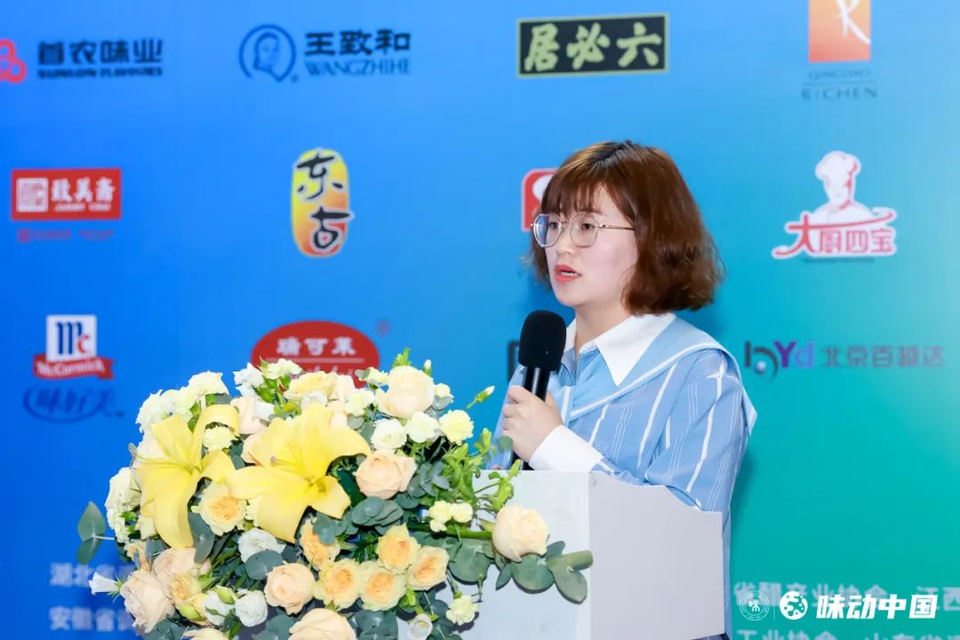 人物3.jpg 小草影院