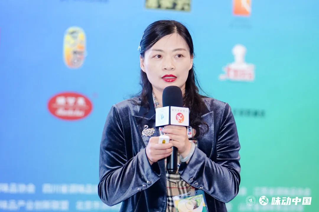 加加.jpg 小草影院