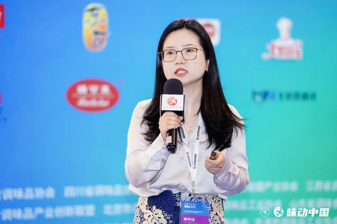 王颖.jpg 小草影院